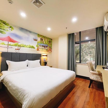 Emi Hotel Guangzhou International Convention And Exhibition Center Guangzhou Tower Branch Bagian luar foto