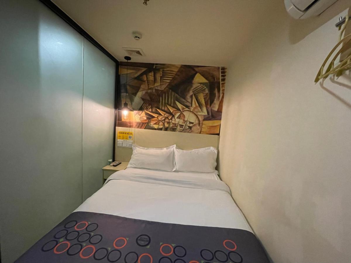 Emi Hotel Guangzhou International Convention And Exhibition Center Guangzhou Tower Branch Bagian luar foto