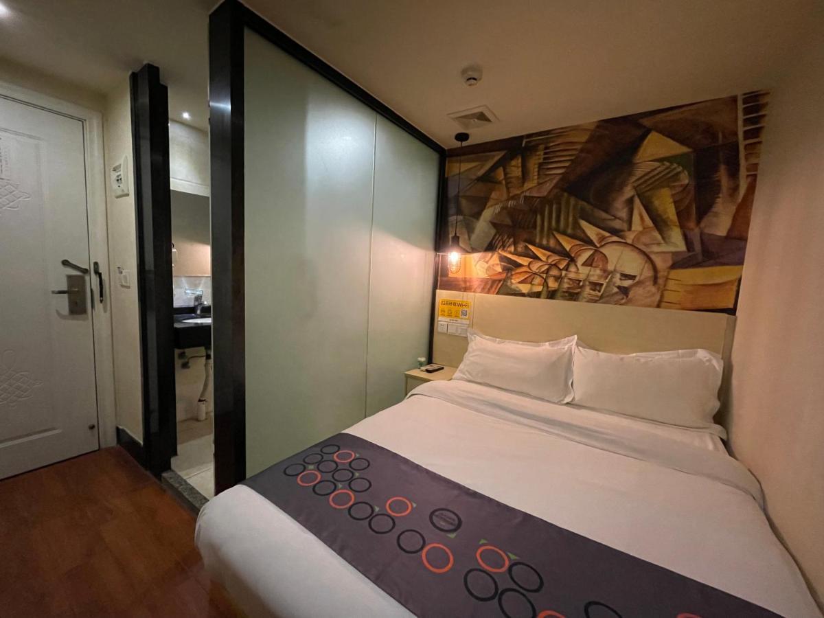 Emi Hotel Guangzhou International Convention And Exhibition Center Guangzhou Tower Branch Bagian luar foto