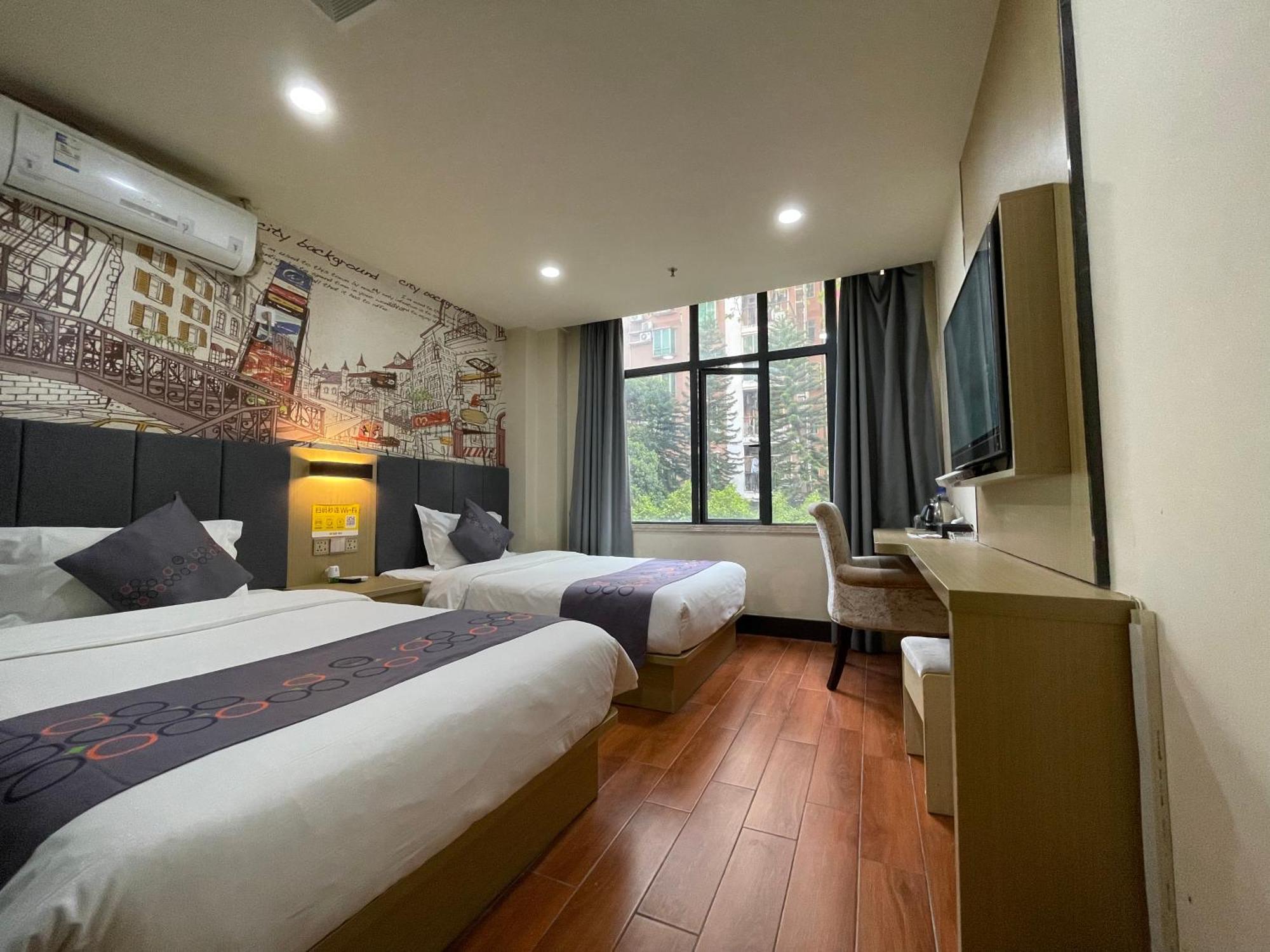 Emi Hotel Guangzhou International Convention And Exhibition Center Guangzhou Tower Branch Bagian luar foto