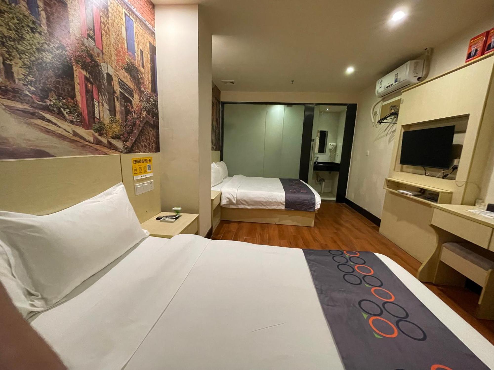 Emi Hotel Guangzhou International Convention And Exhibition Center Guangzhou Tower Branch Bagian luar foto
