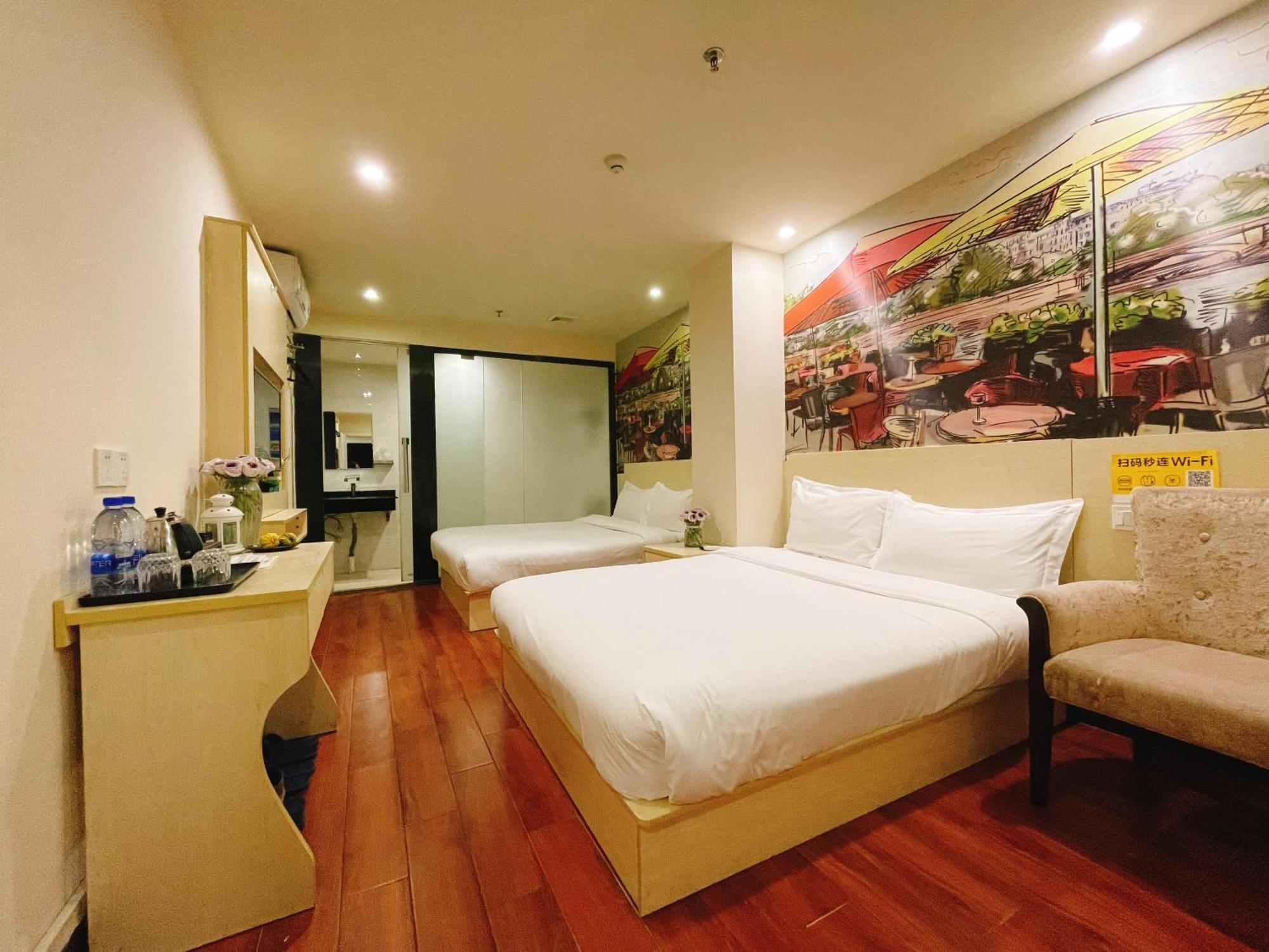 Emi Hotel Guangzhou International Convention And Exhibition Center Guangzhou Tower Branch Bagian luar foto