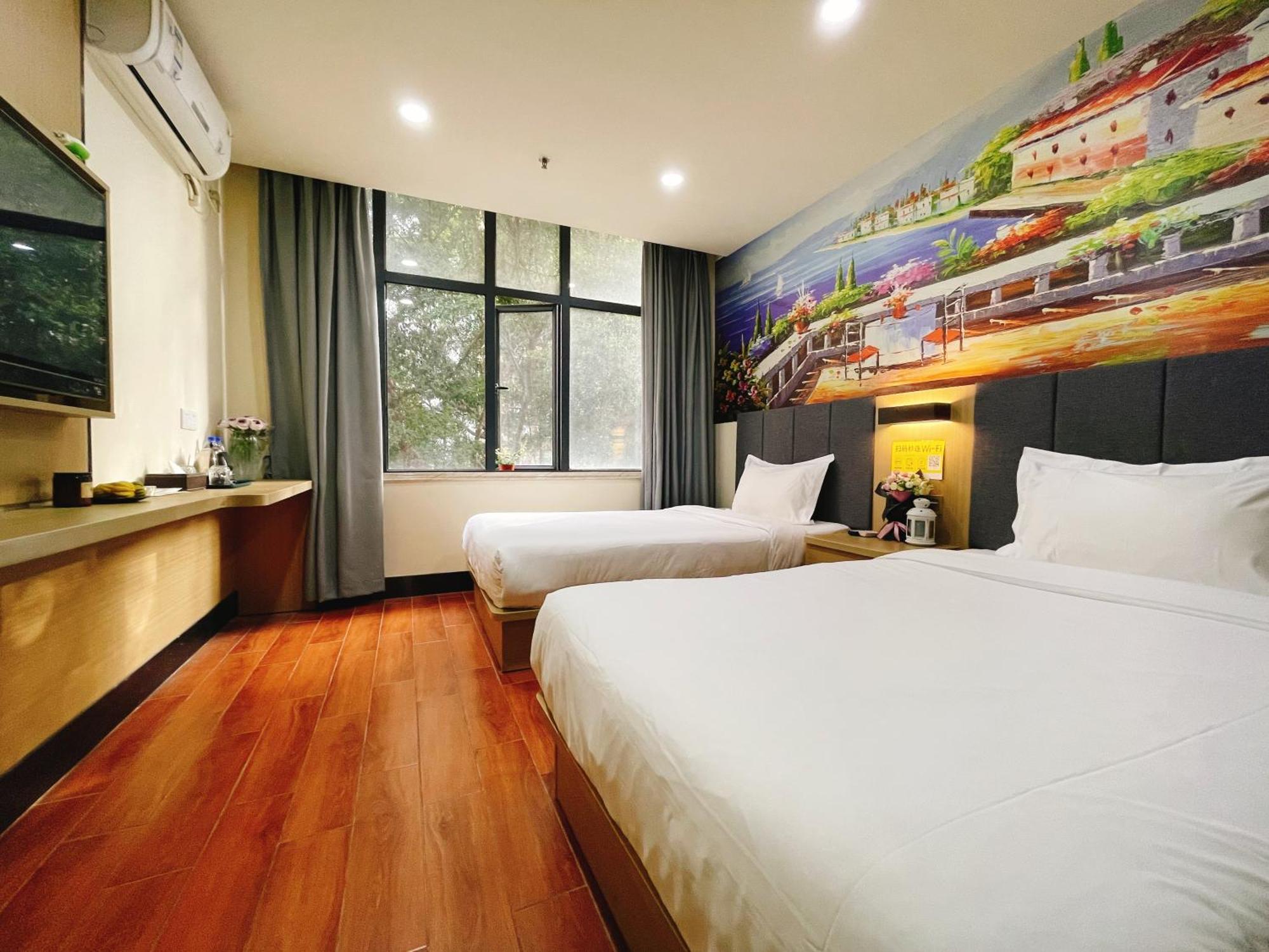 Emi Hotel Guangzhou International Convention And Exhibition Center Guangzhou Tower Branch Bagian luar foto