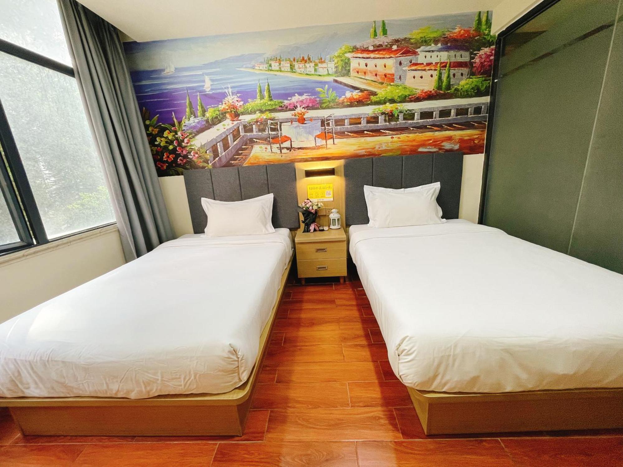Emi Hotel Guangzhou International Convention And Exhibition Center Guangzhou Tower Branch Bagian luar foto