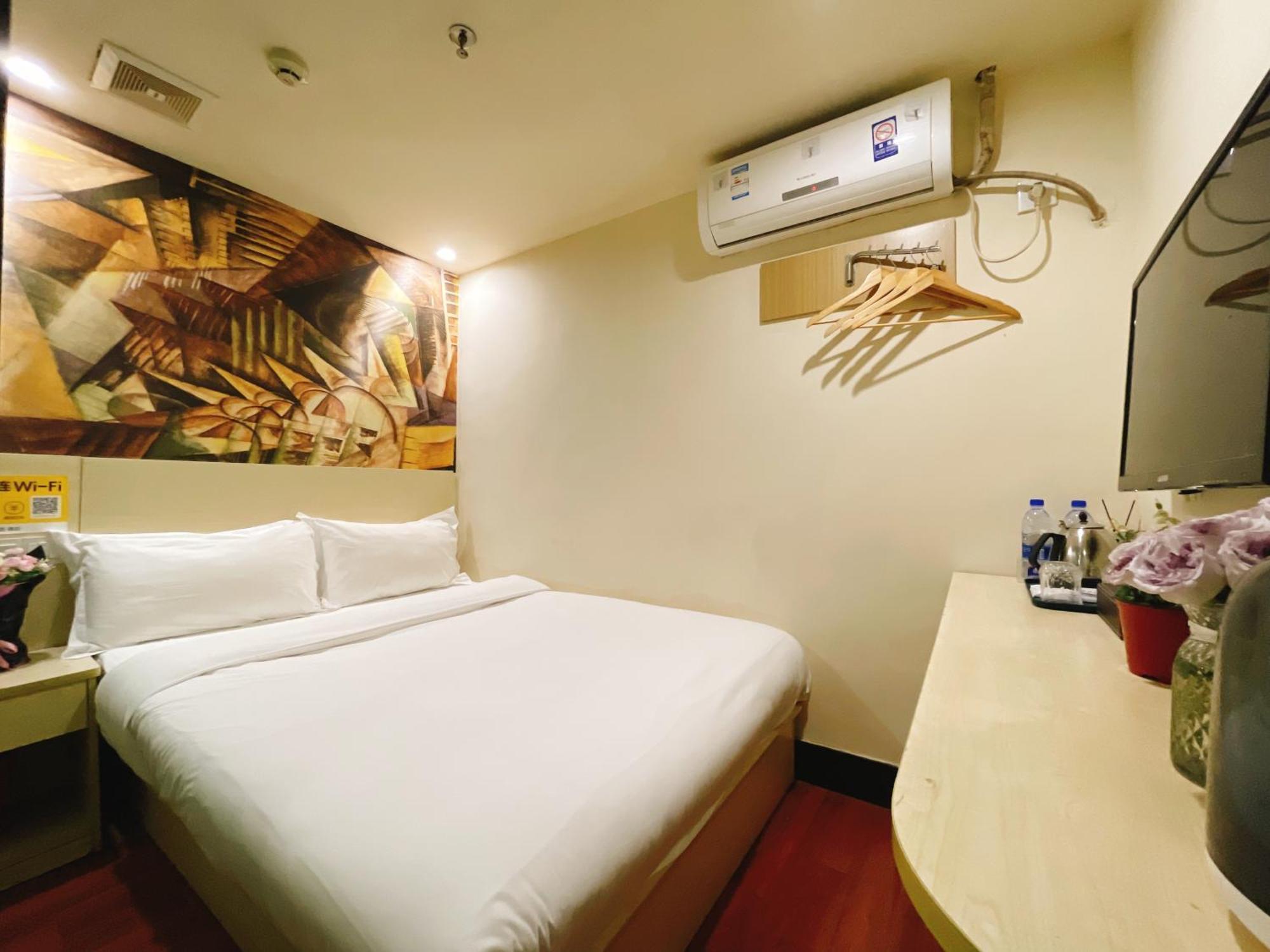Emi Hotel Guangzhou International Convention And Exhibition Center Guangzhou Tower Branch Bagian luar foto