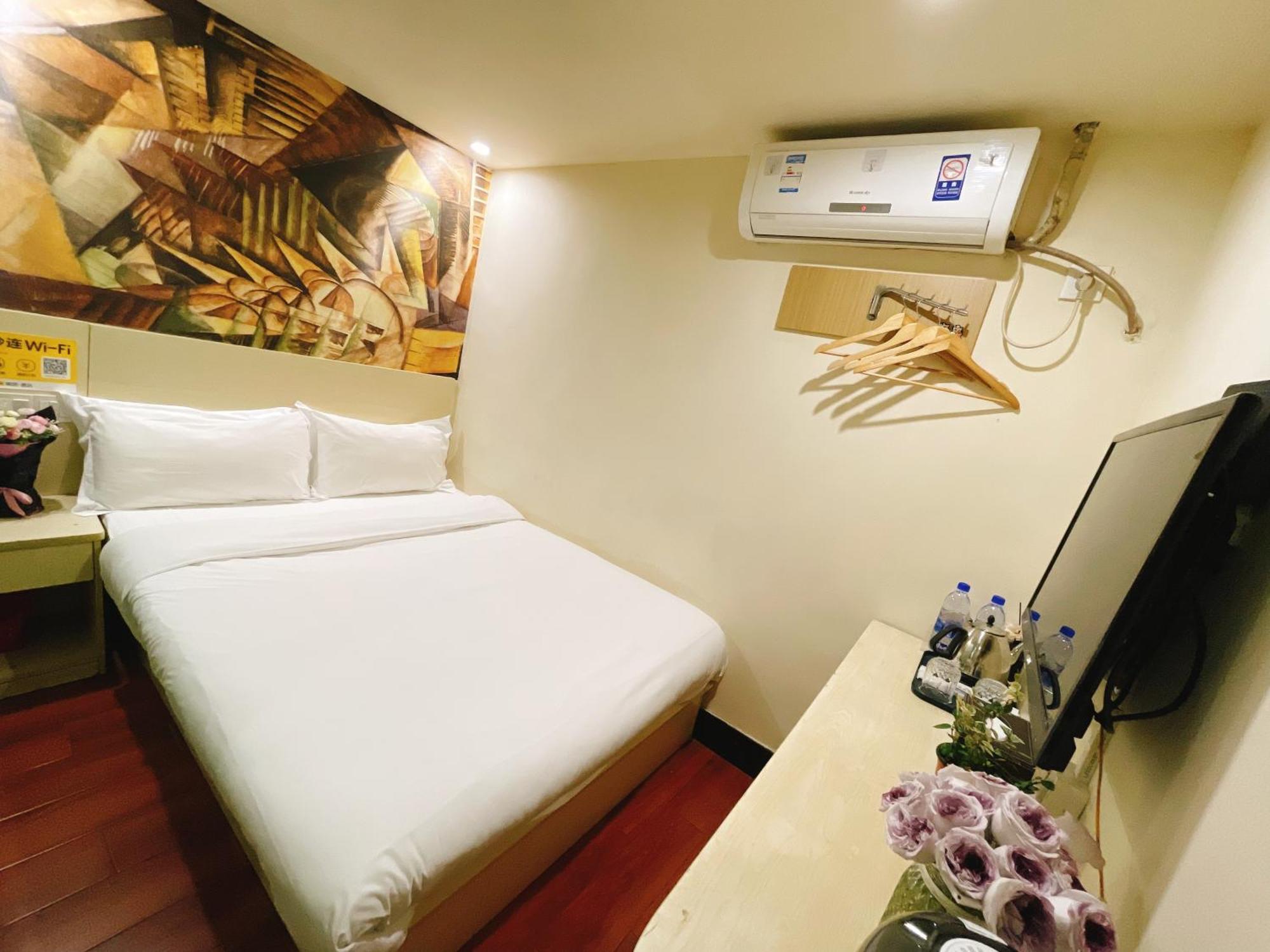 Emi Hotel Guangzhou International Convention And Exhibition Center Guangzhou Tower Branch Bagian luar foto